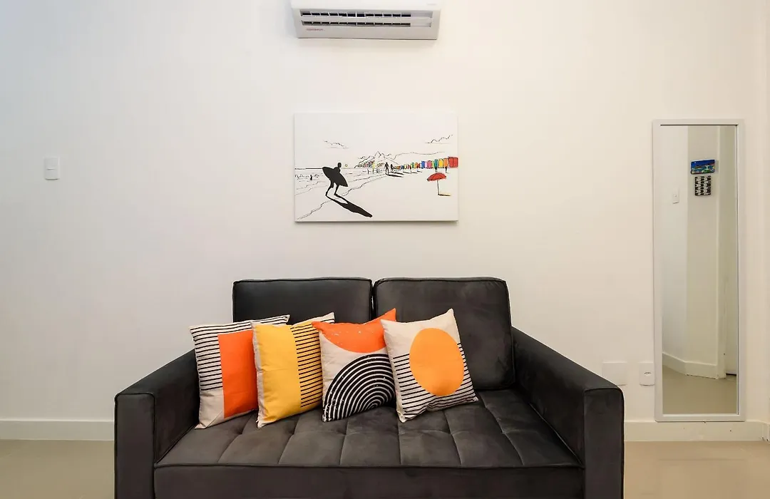 Apartamento 300M Da Praia De Ipanema | Rp 14/307-1